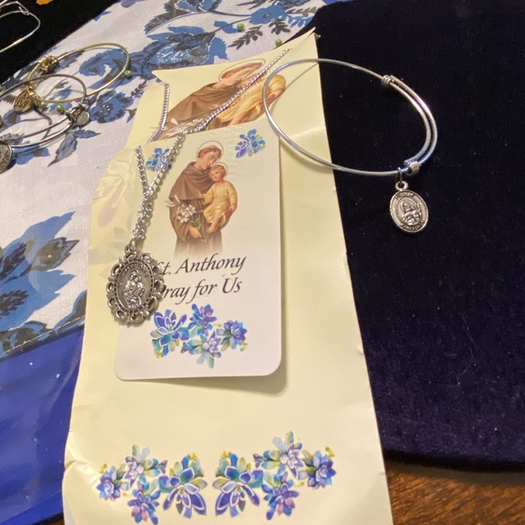 5/$50 Adjustable Silver Bracelet
With a silver double sided Medallion - Picture 5 of 10